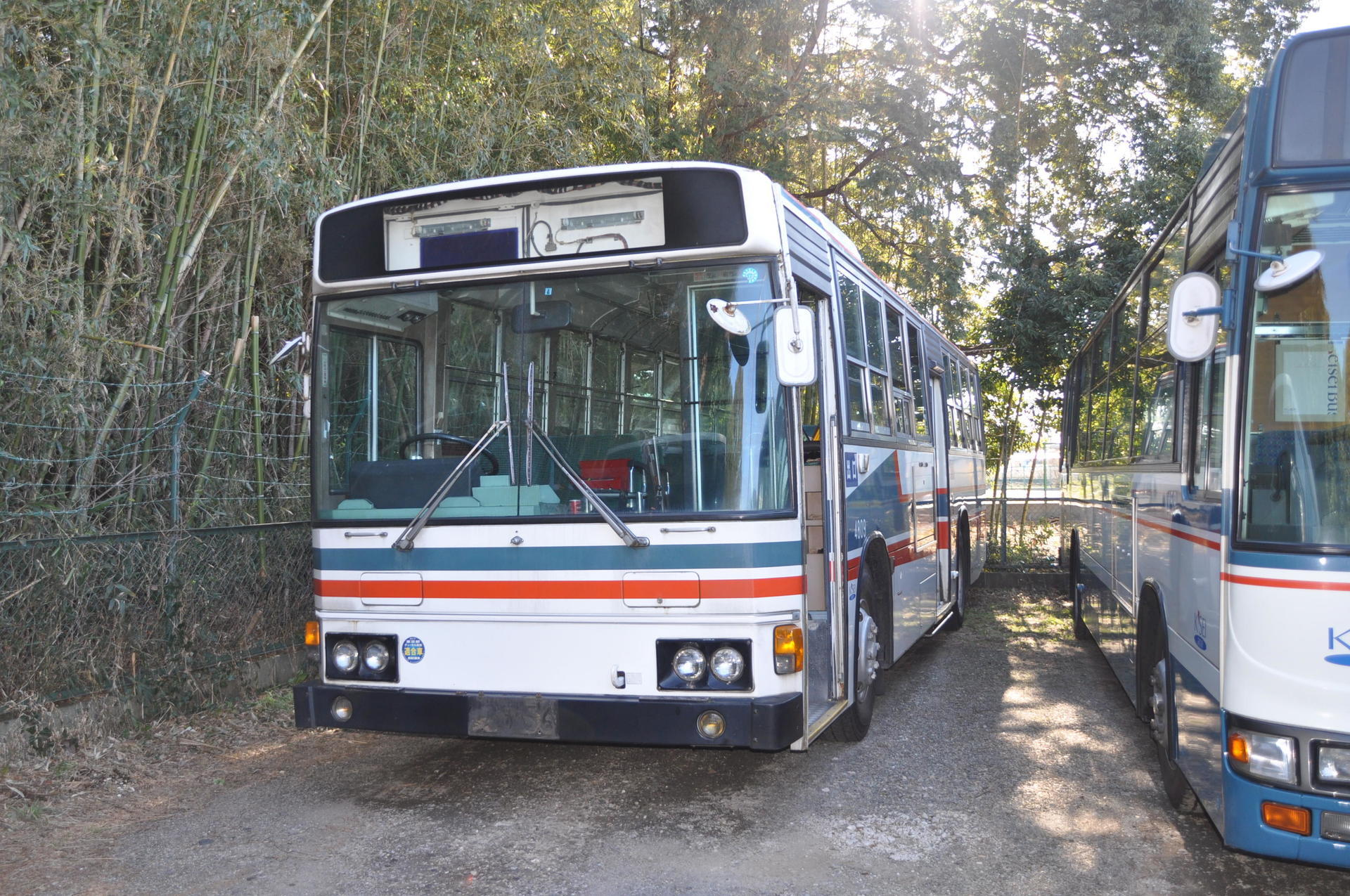 ちばレインボーバス】船尾車庫の車両動向: 乗り物彼方此方（のりものあちこち）